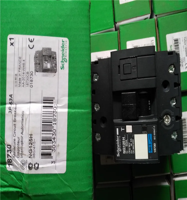 Circuit breaker NG125H 3P 63A