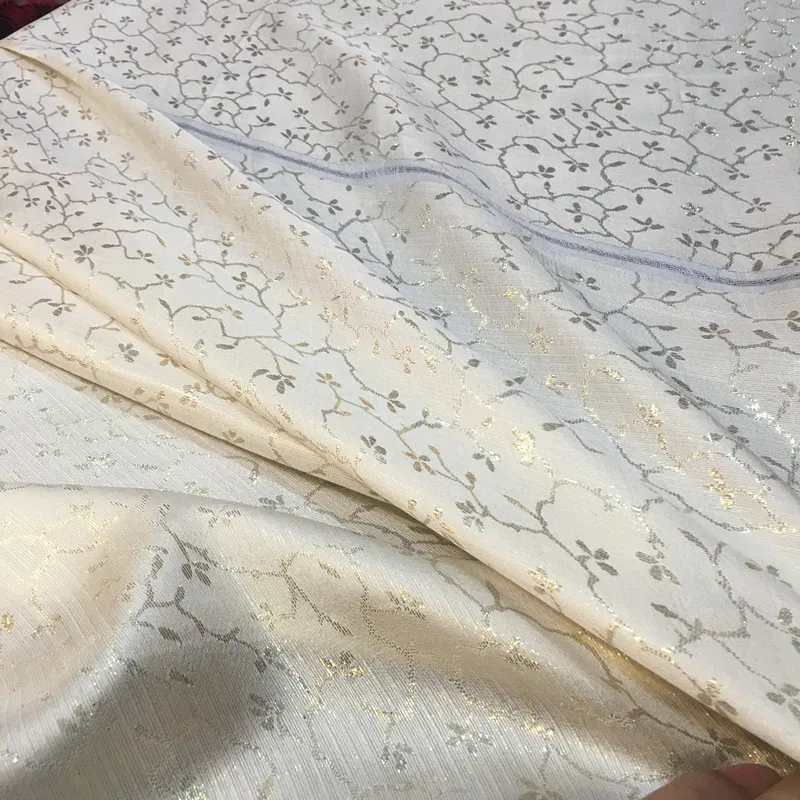 Золотая шелковая жаккардовая шелковая ткань
