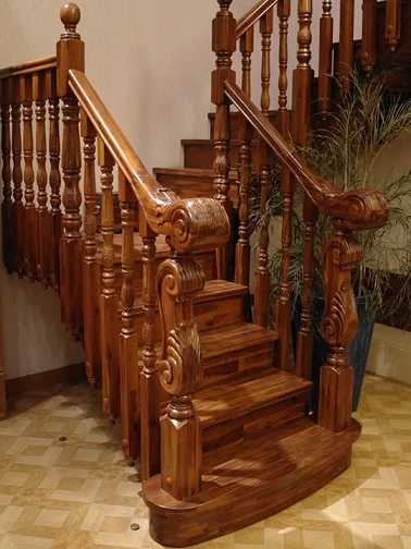 Luxury Antique Wooden Stair Railing