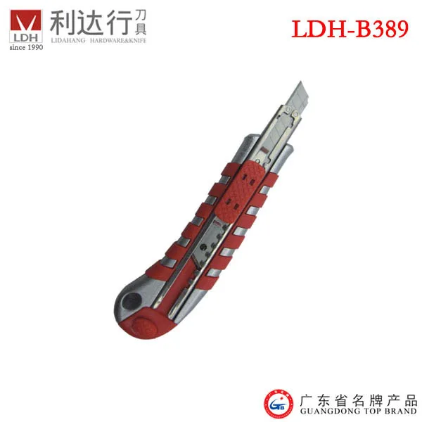 Professional High Quality Zinc Alloy 18MM Karambit Cutting Knife