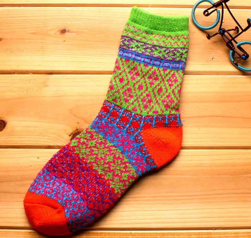 Custom design stripe colorful wool socks women