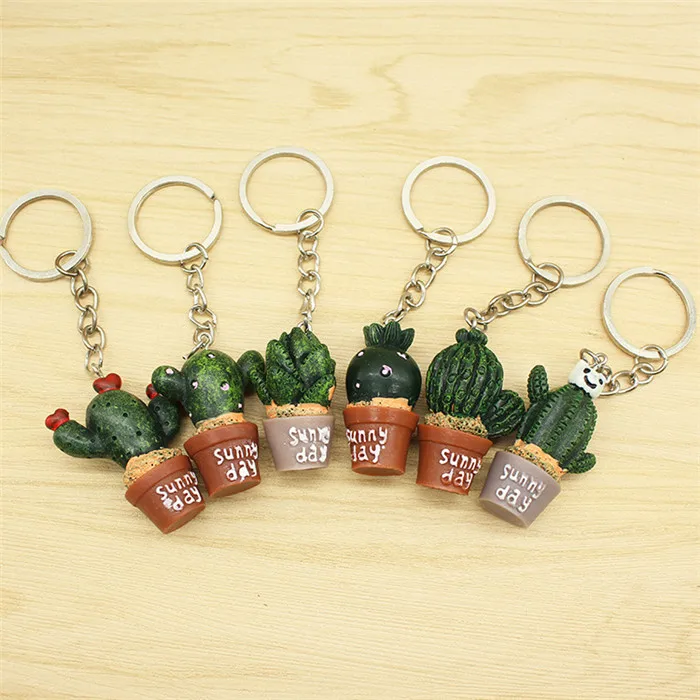 Simulation plant keychain Cute Resin Cactus keyring Green plant pendant