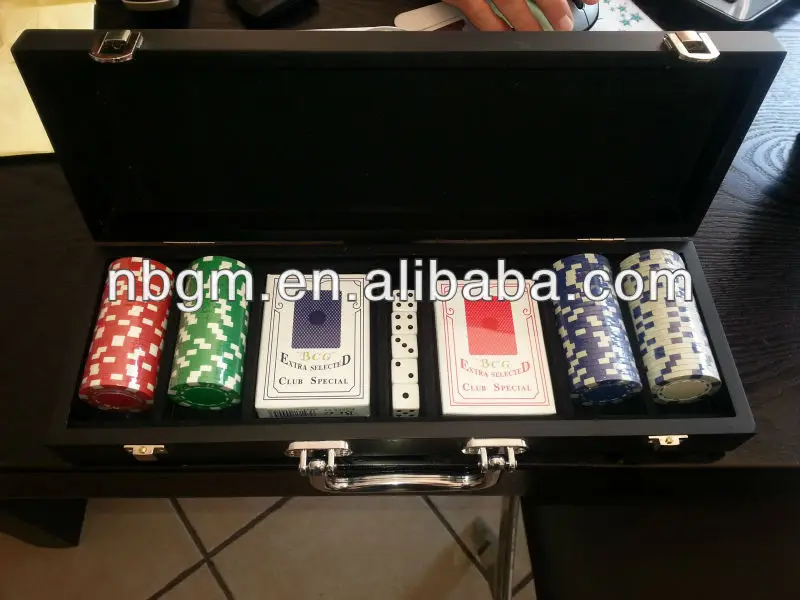 
100pcs 11.5g PS poker chip set With Black Wooden Case 