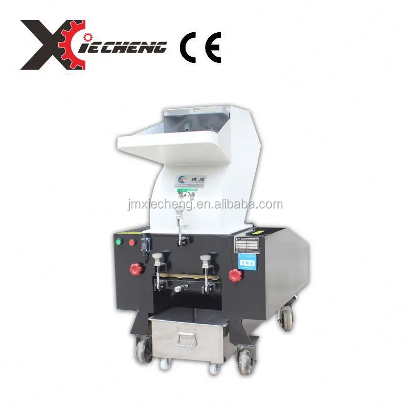 Plastic trimming machine