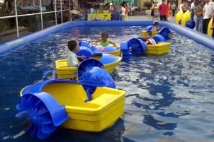 Outdoor Kids amusement park Large Inflatable Water Pool For Water Ball Games Kids hand paddle boats
