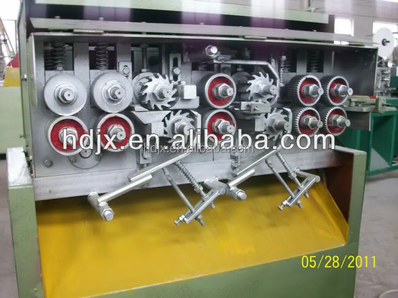 
machine to make toothpicks 