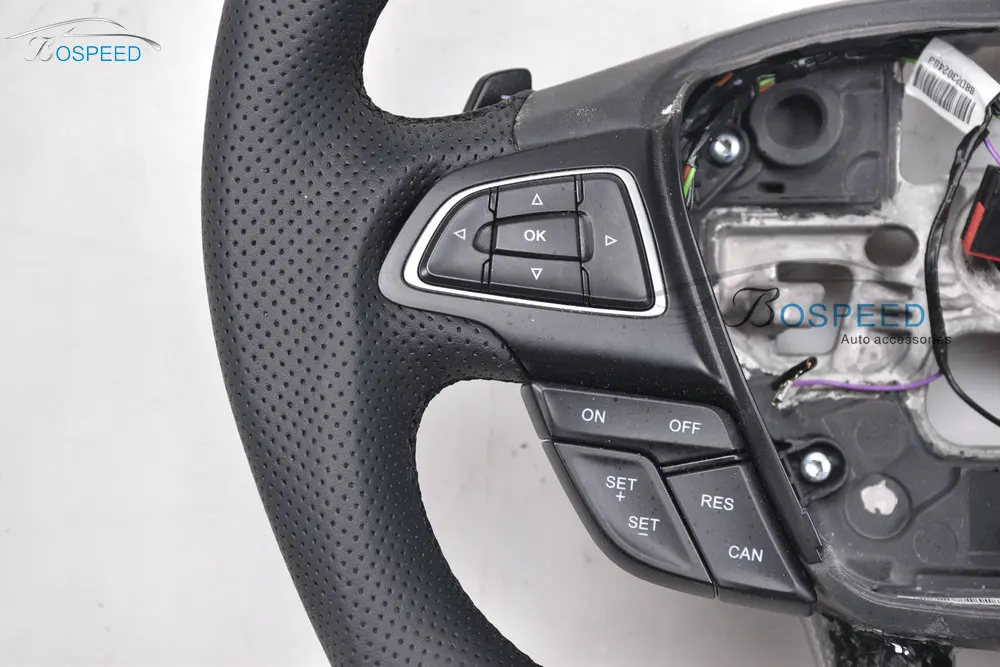 
2017 most popular Carbon Fiber steering wheel For Ford Focus 
