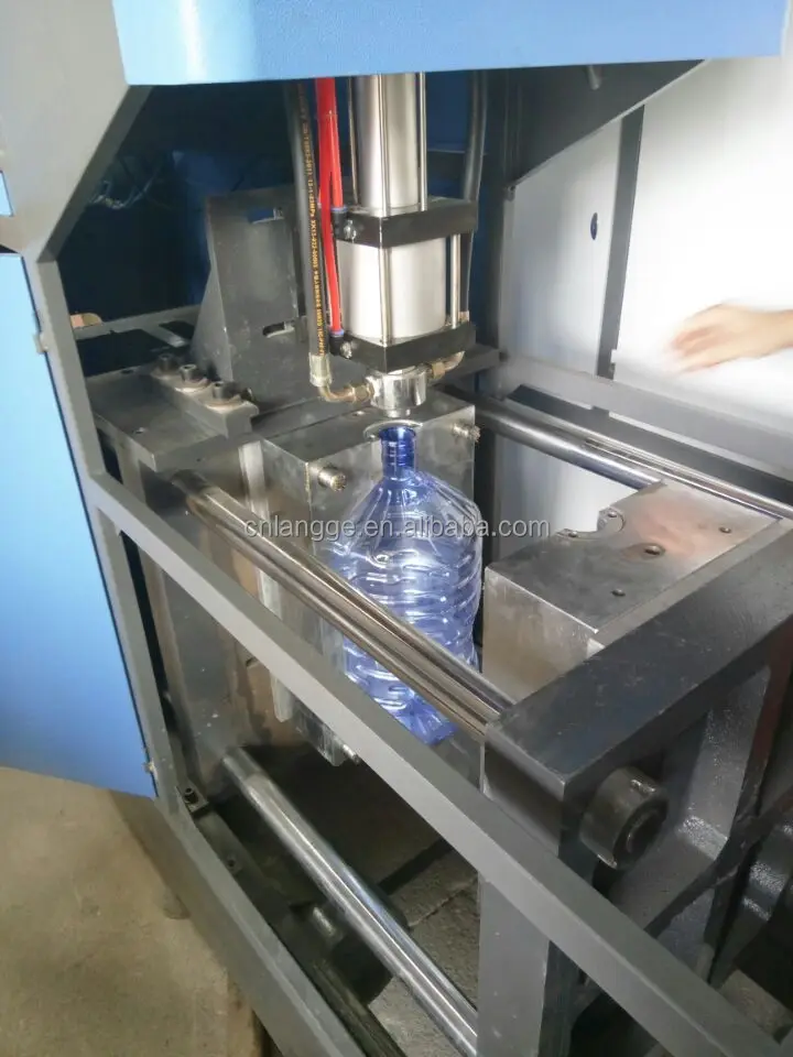 
Semi-Auto bottle making machine for 5 gallon and 20L purified water bottle.1- cavity PET bottle blower. 