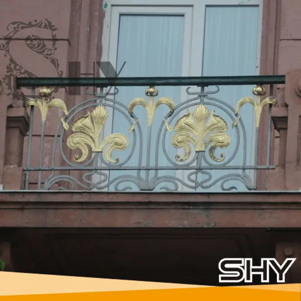 Security Luxury Noble European Design Customized Metal Aluminum Wrought Iron Window Grill Design Window