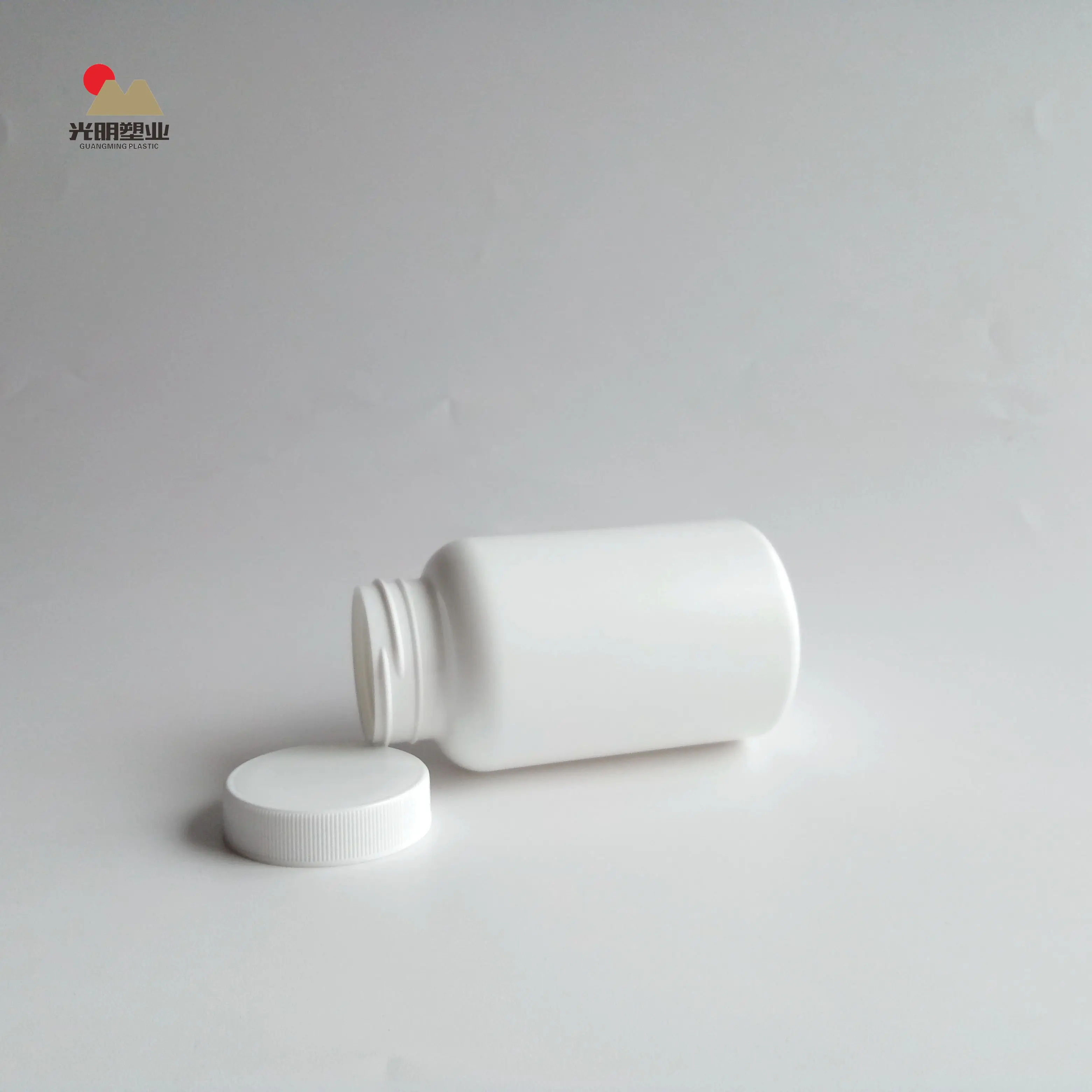 Discount White HDPE Empty Round Plastic Bottles  For Pill big tablets capsules Packaging 250ml