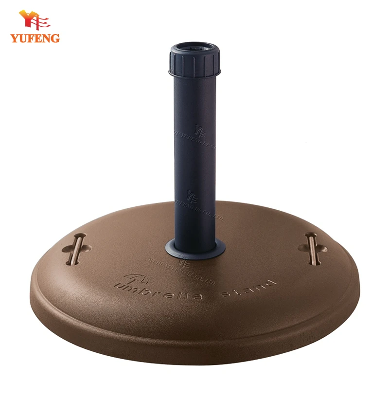 Concrete and steel round umbrella base