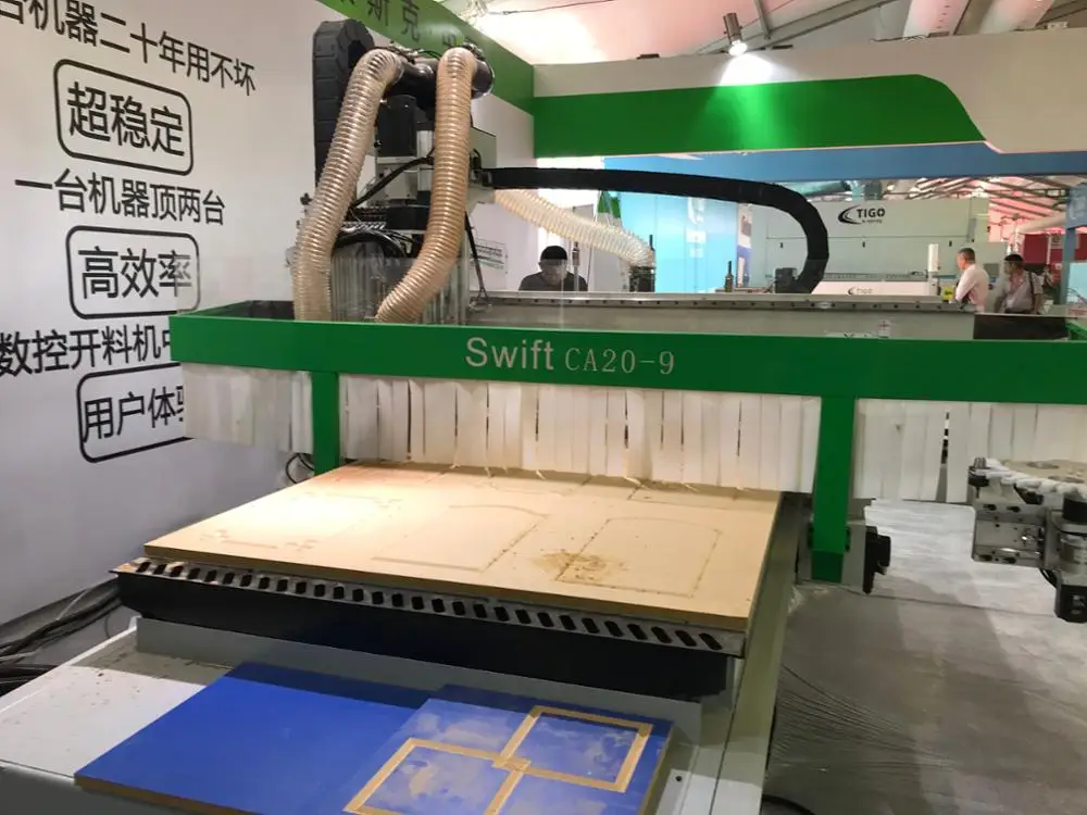  Деревообрабатывающий центр ATC CNC сверлильный маршрутизатор для