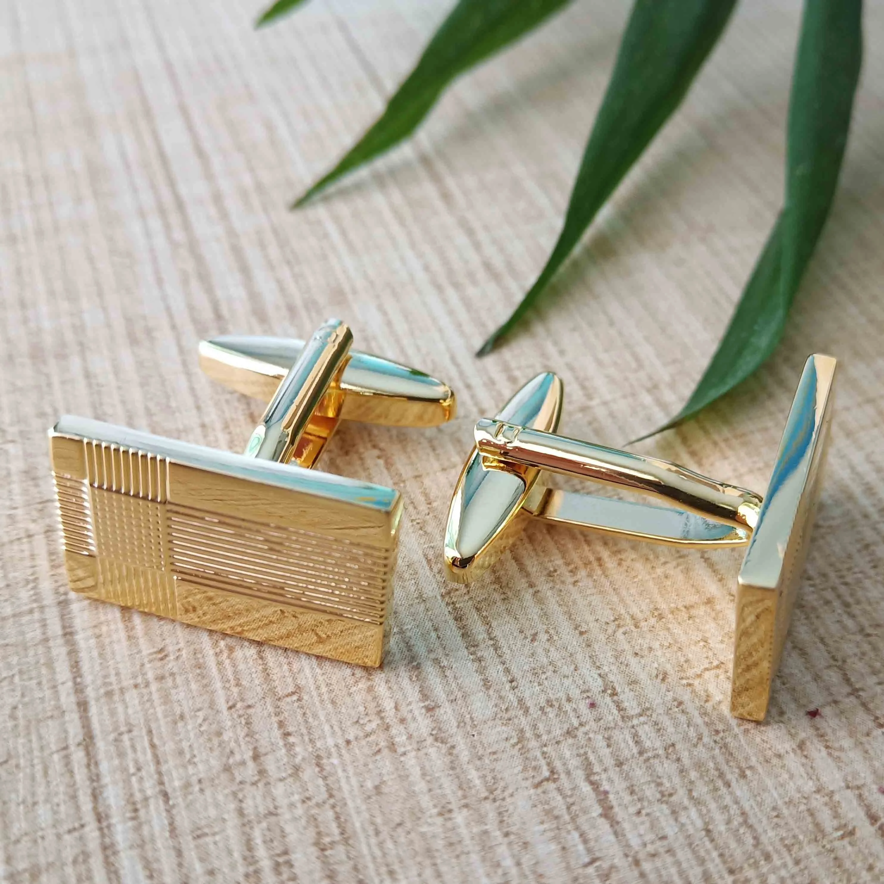 CA1007 classical style gold plating cufflinks for men square cuff button for sale engraved cufflinks for shirts