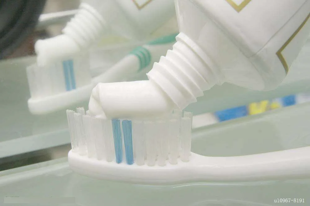 toothpaste charcoal toothpaste  whitening toothpaste oem121g