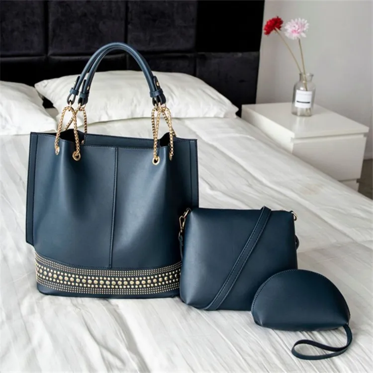 2019 new European and American simple solid color shoulder bag mother bag three-pieces