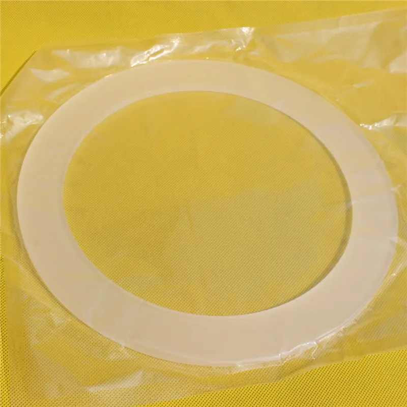 Polished quartz glass flange