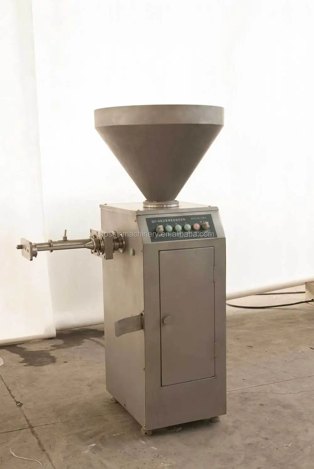 Pneumatic Quantitative Sausage Stuffing Machine with linker