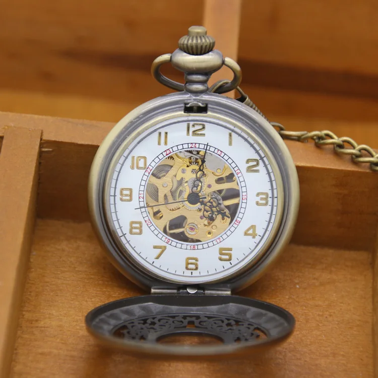Retro Brass Antique Steampunk Mechanical Pocket Watch With Necklace