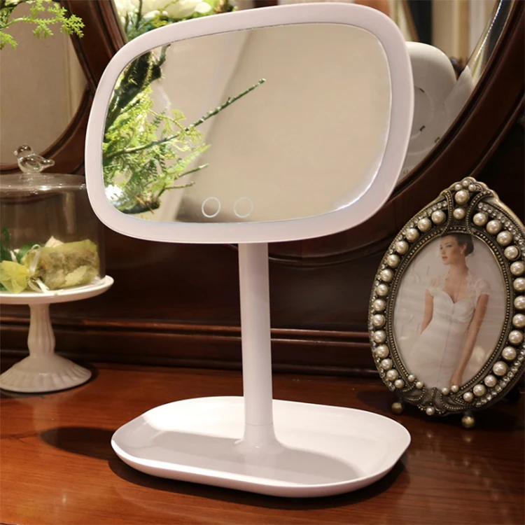 New Style LED Lighted Makeup Mirror with Lamp