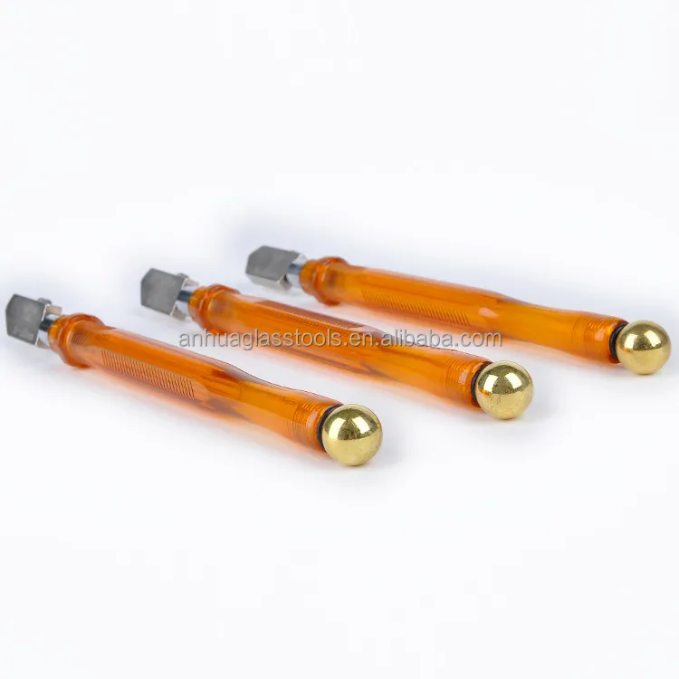 Oil fed glass cutter