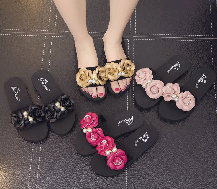 Fashion ladies western plus size summer flat PU flower design woman wholesale beautiful slippers
