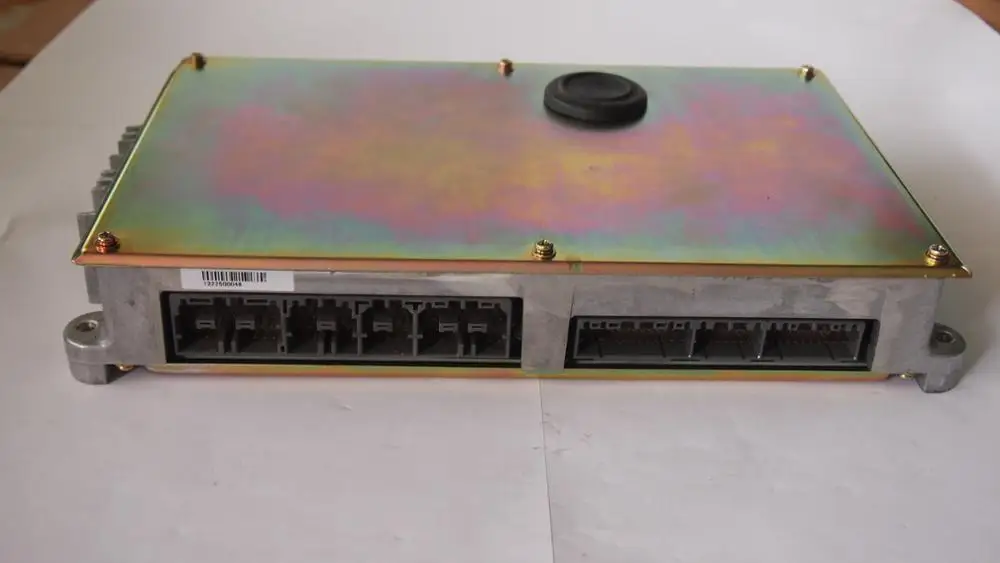 OEM High Quality Excavator Electric Parts SK200-6 Controller YN22E00037F3 VECU Computer Panel