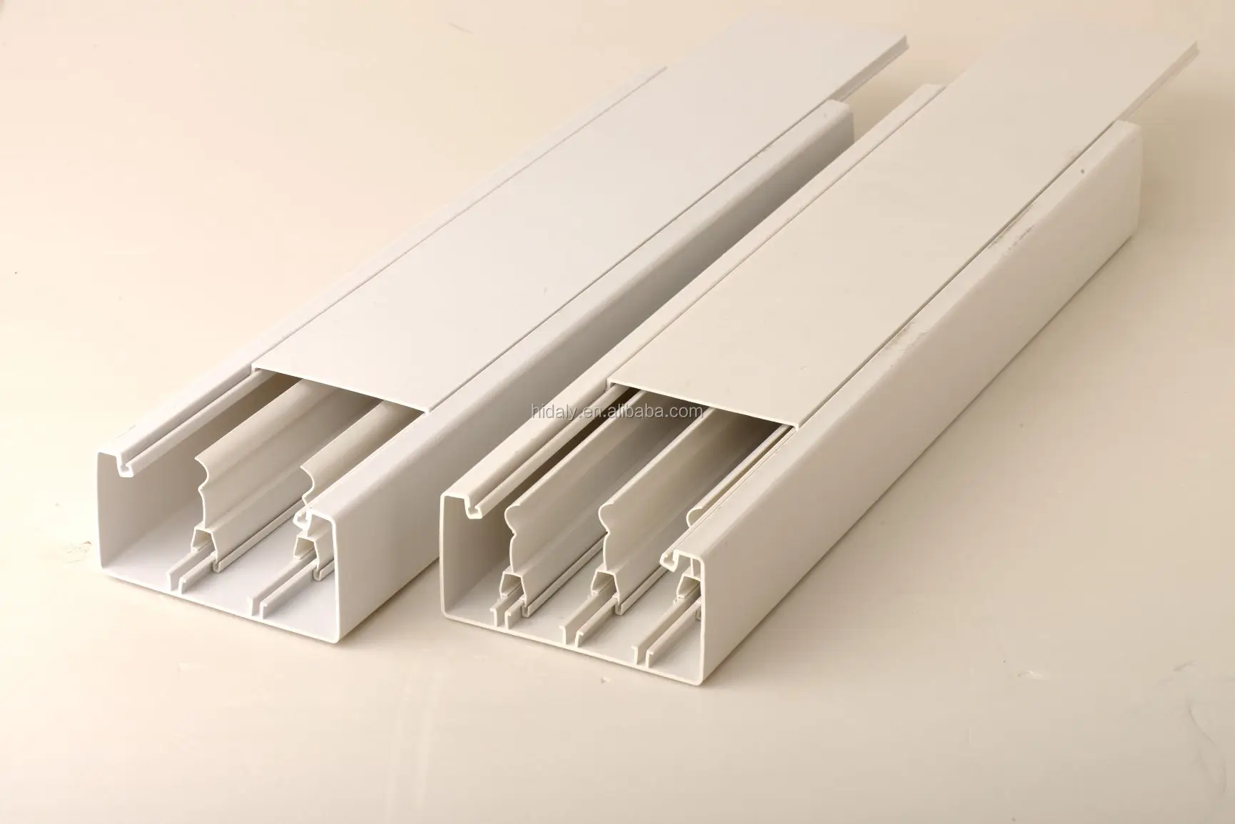 
China supplier hot sale 100x50mm Compartment Trunking for Chile Market Canaleta 