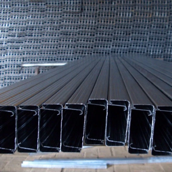 Металлическая шпилька/направляющая и шпилька