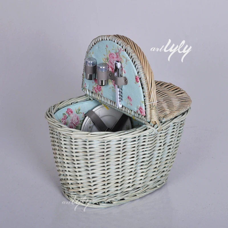 Cheap Wicker Rattan Empty Gift Fruit Bread Vegetable Strawberry Shopping Storage White Willow Picnic Hamper Basket With Handles