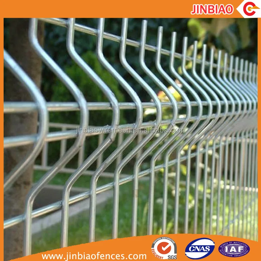 Oman Market Used Wrought Iron Fencing For Sale Hog Wire Mesh Fence