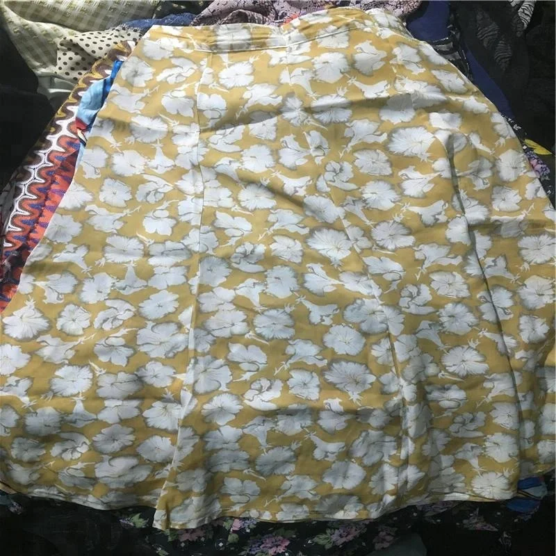 Ghana exporting wholesale second hand bales clothing made in China used clothes price