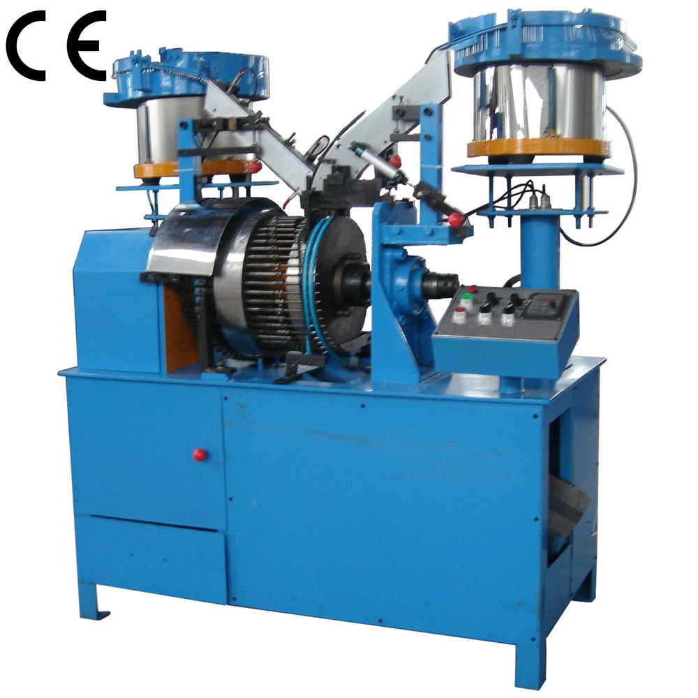 Blind rivet machine for assembling blind rivet, blind rivet machine
