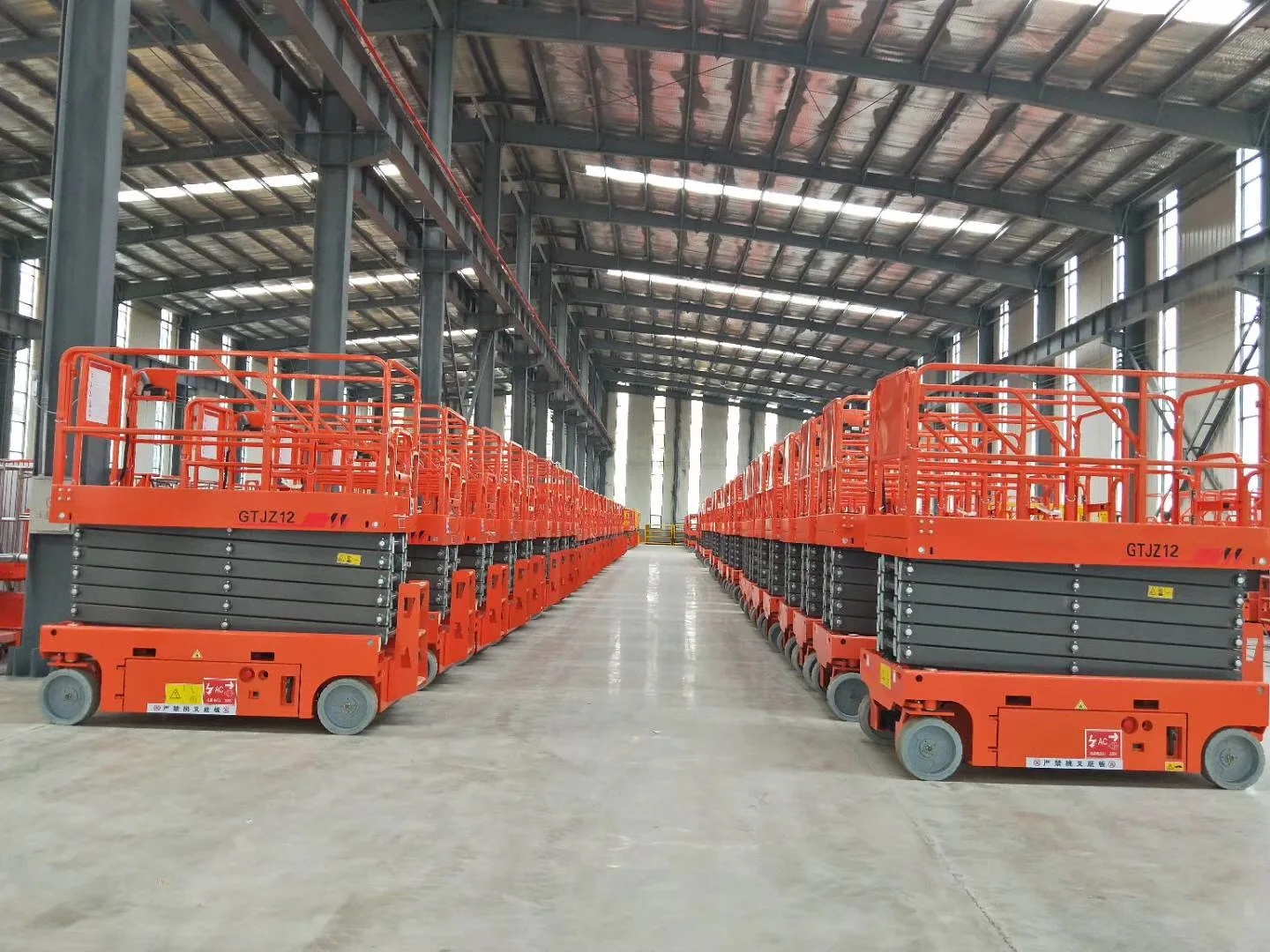 Hot Sale 10 Meter Warehouse Transfer Self Propelled Electric Genie Scissor Lift