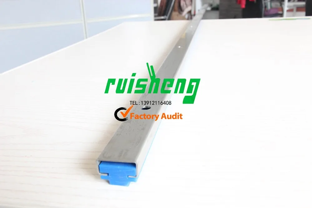 hmwpe sliding conveyor guide rails/chain guide/uhmwpe plastic roller chain
