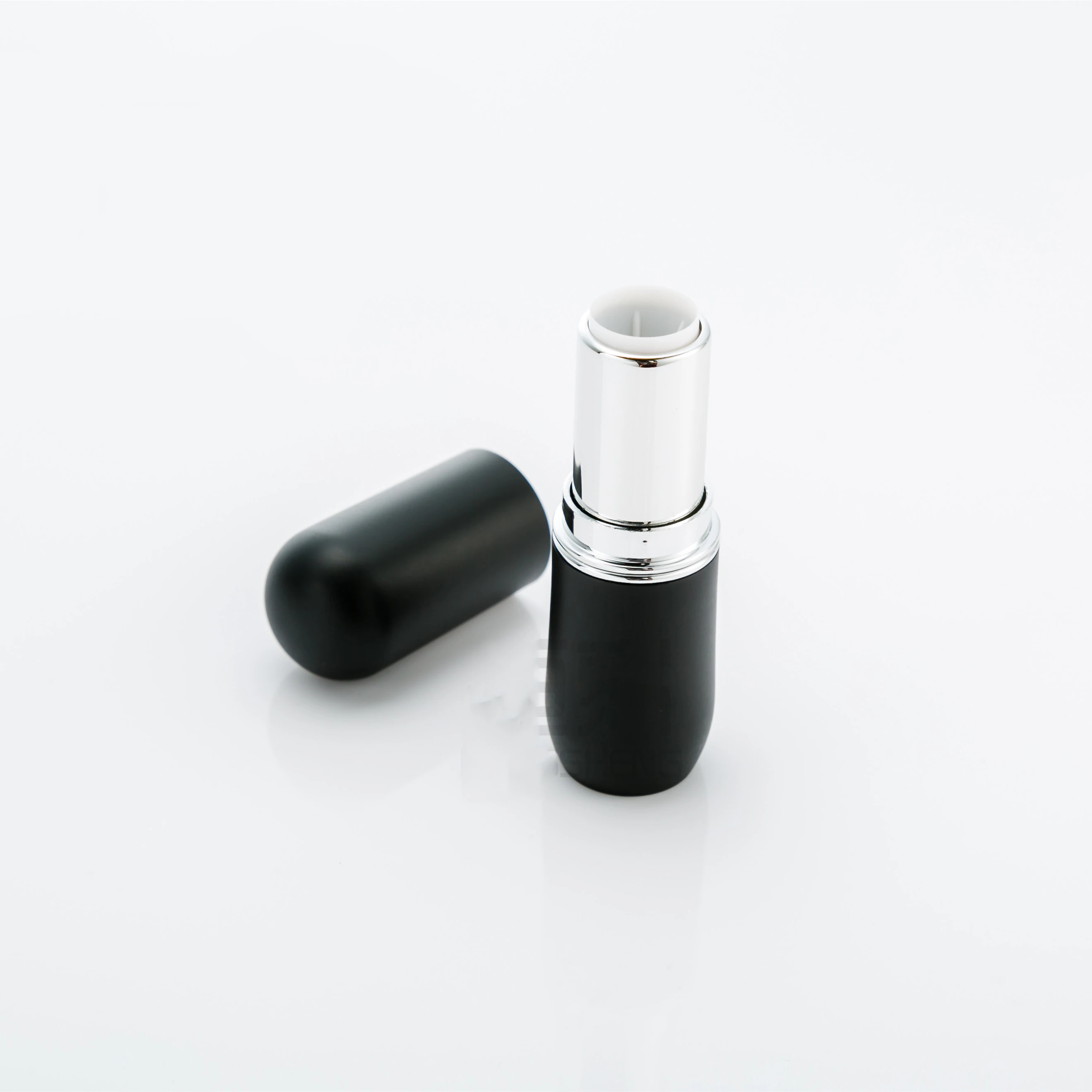 Round plastic  lipstick tube,  black lipstick tube packing container