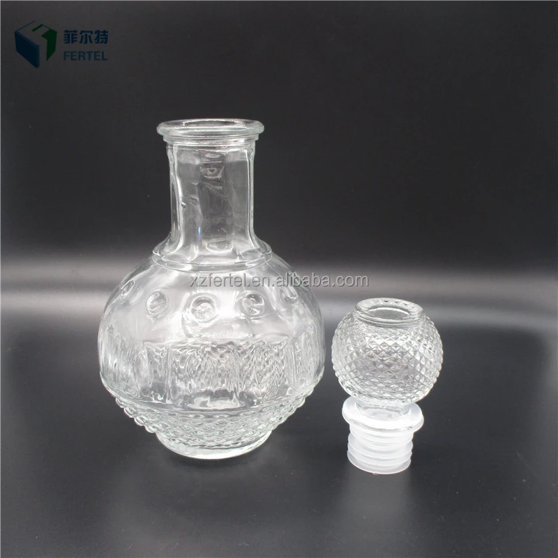 
fancy glass vodka bottle, liquor vodka glass bottle wholesale with glass lid 