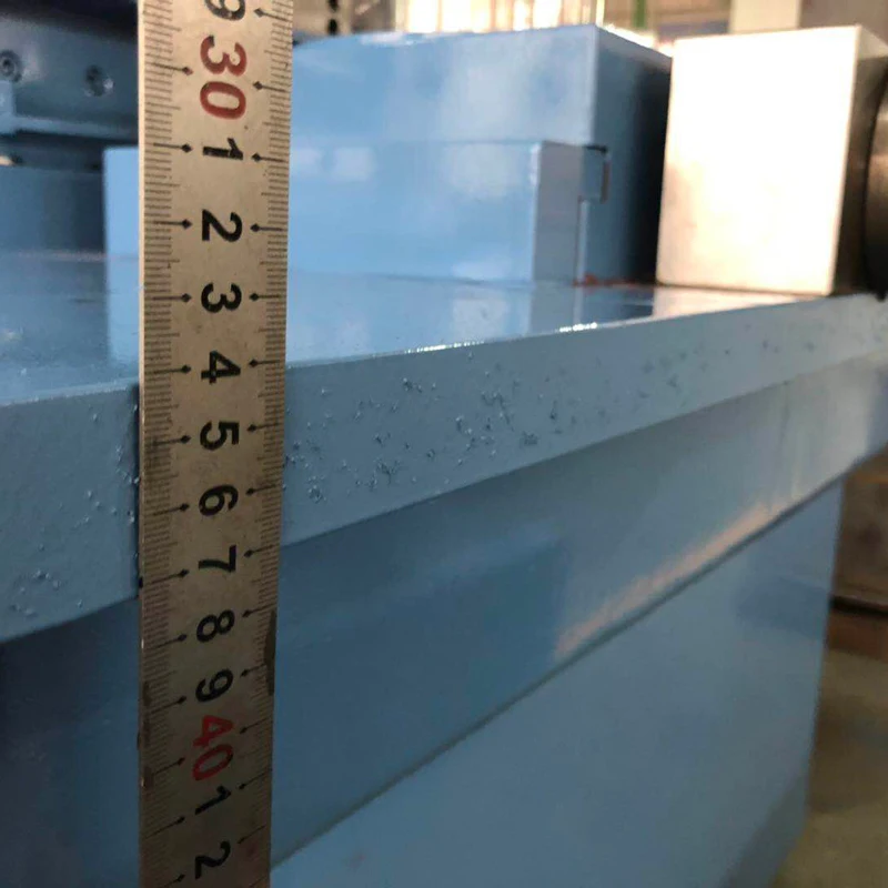 Chinese supplier wholesale durable co2 20kg fire extinguisher welding machine