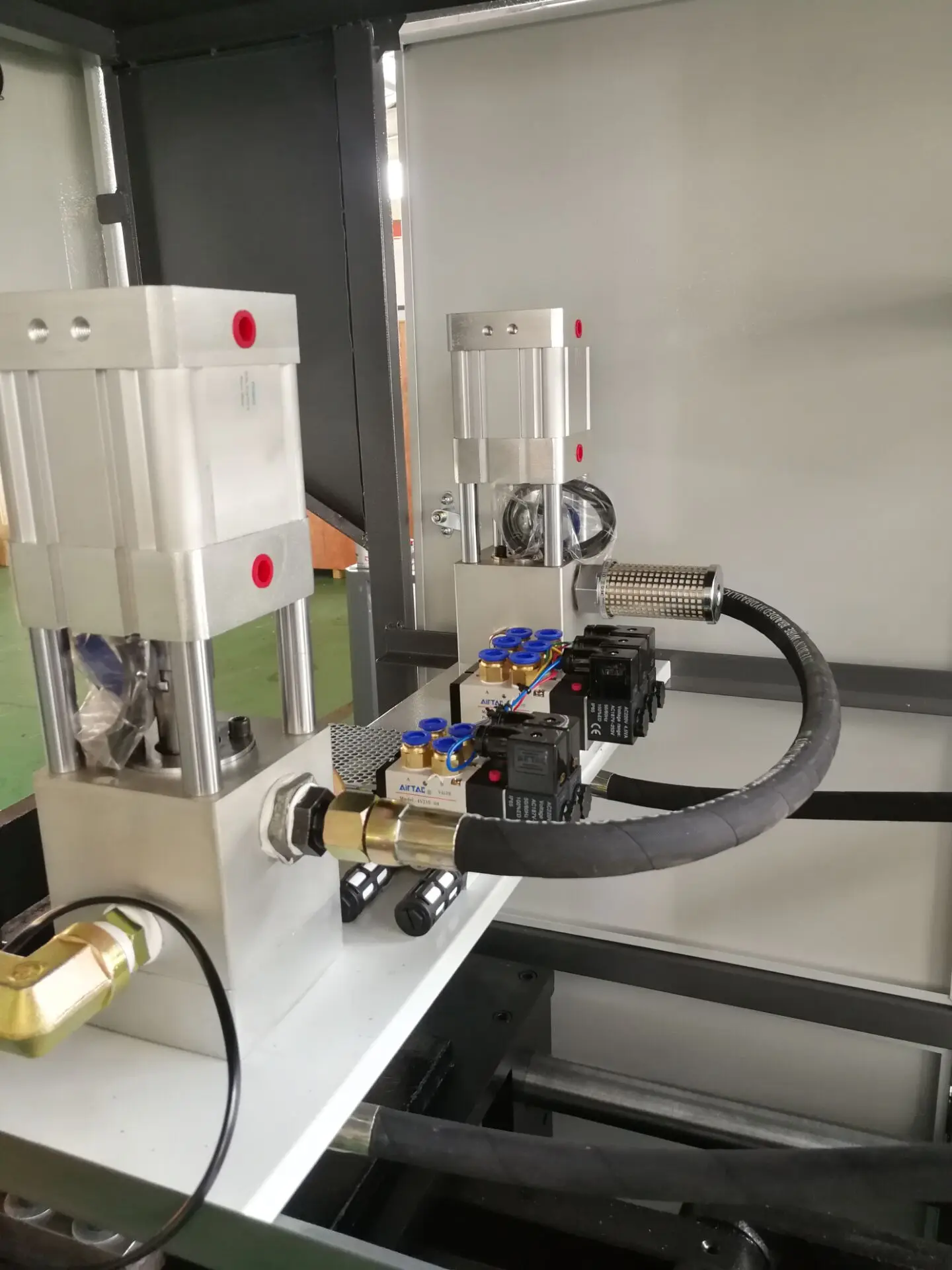 18.9L 20L 5 Gallon PET Bottle Blowing Machine blow Molding machine bottle making machine