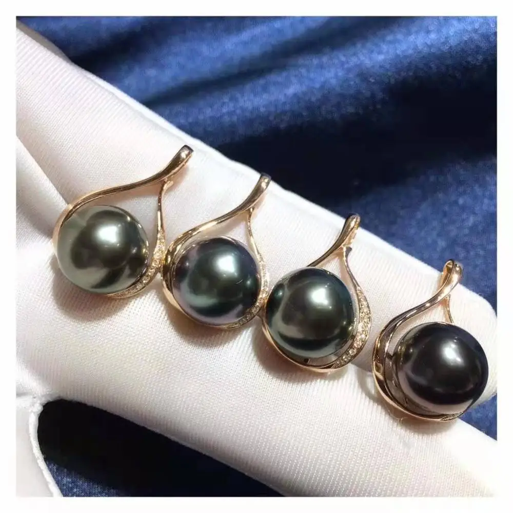 Hot-selling classics gorgeous gloss Tahitian pearl  black pearl  pendant 18K gold necklace pendant inlaid  natural diamond