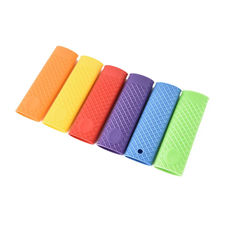Hot Selling Heat-Resistance  Protecting Cookware Kitchen Gadget Silicone Handle holder for Cooking , Outdoors