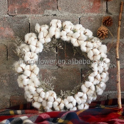 Dried Cotton Ball and limonium Vulgare Wreath