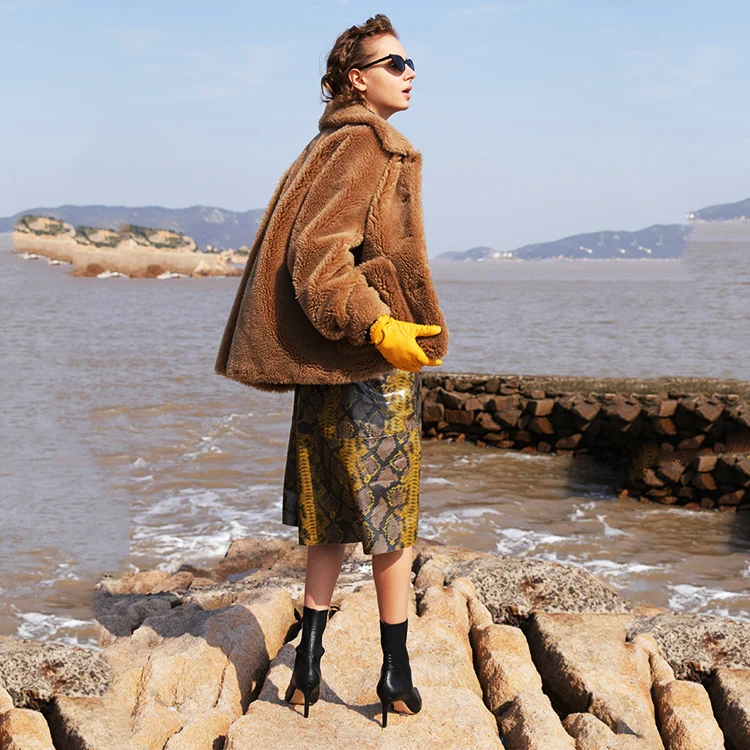 
Manufacturer Offer Best Wholesale Price Oem Fashion Warm Casual Faux Fur Jacket Coats 