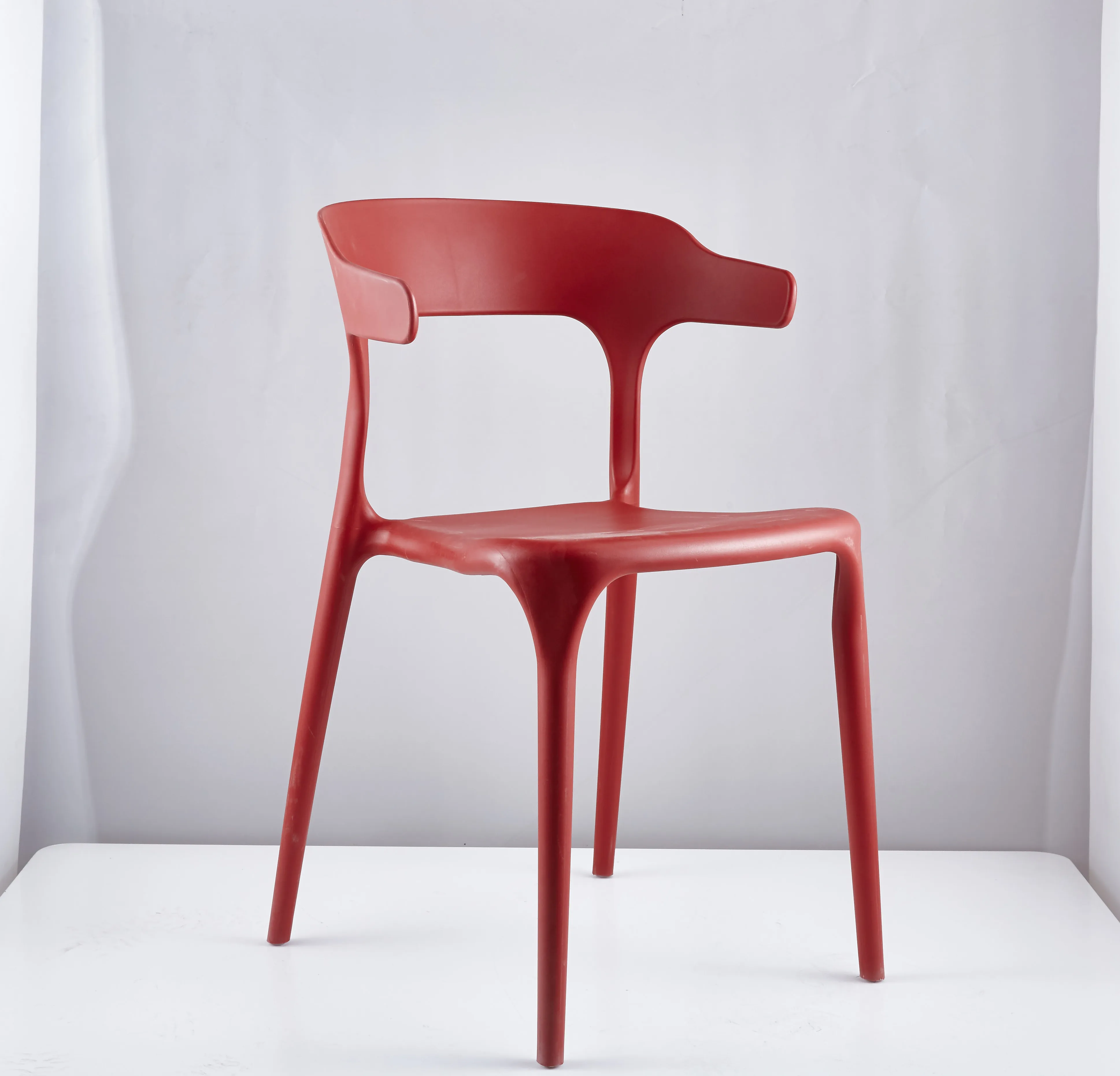 
Hotel Coffee Restaurant Stackable Outdoor Chairs Plastic Dining Chair 