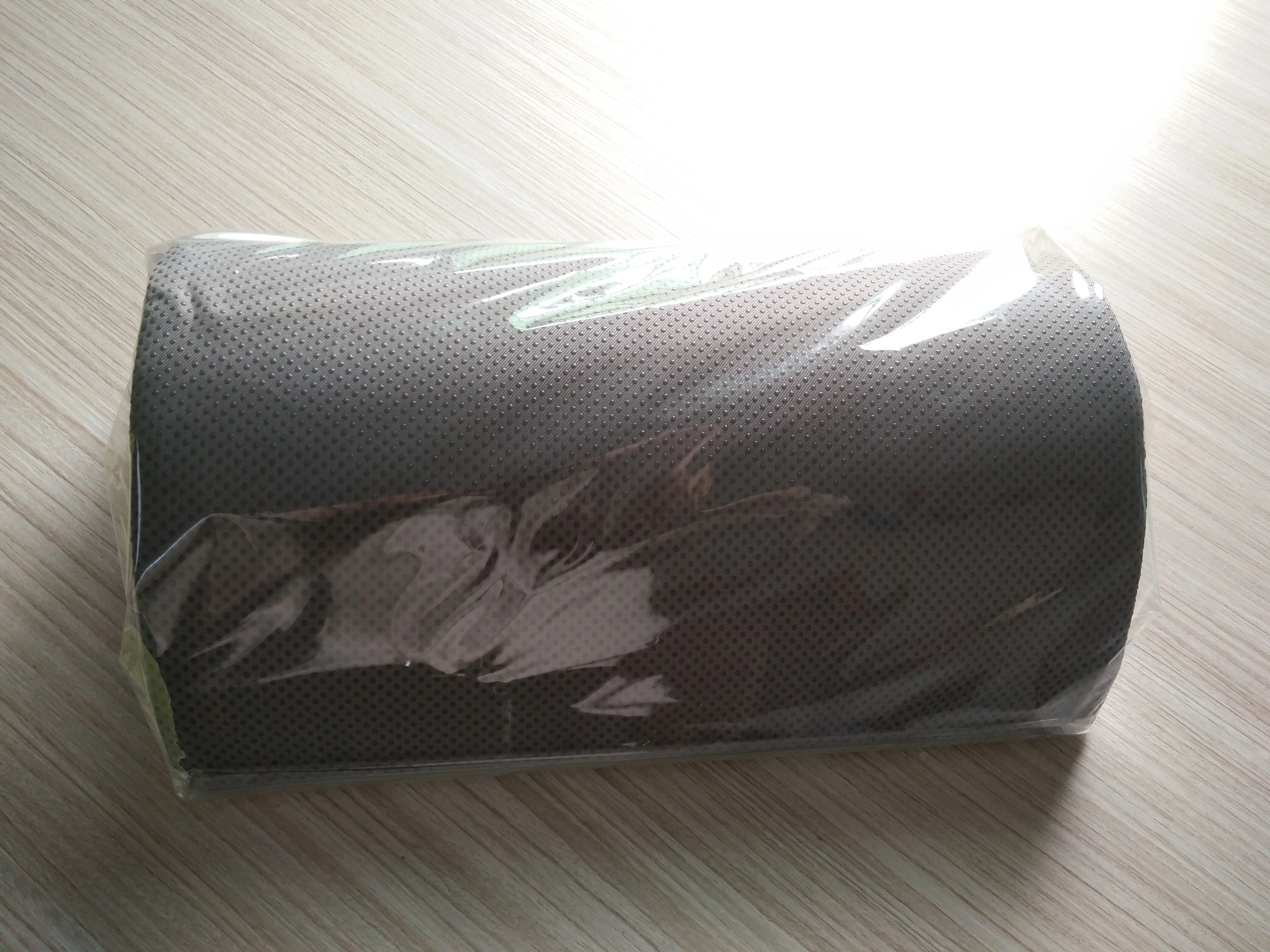 Ergonomic Airplane Office Leg Feet Knee Support Half Moon Footrest Memory Foam Pillow Bolster Foot Rest Cushion For Under Desk