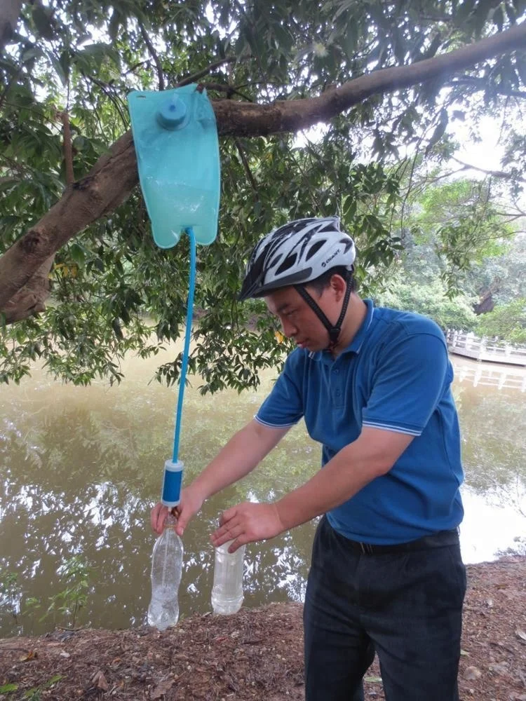 Personal Water Filter Straw for Outdoor camping drinking instant water filters directly from the stream gravity fed system