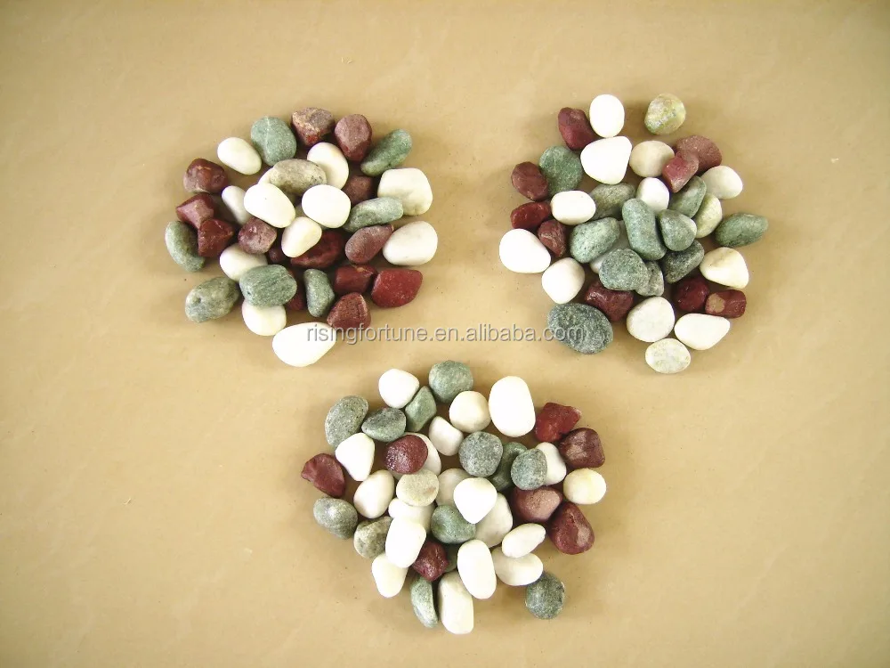 Decorative crushed gravel stone for landscaping