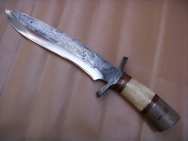 Carbon Steel Hunting Bowie Knife