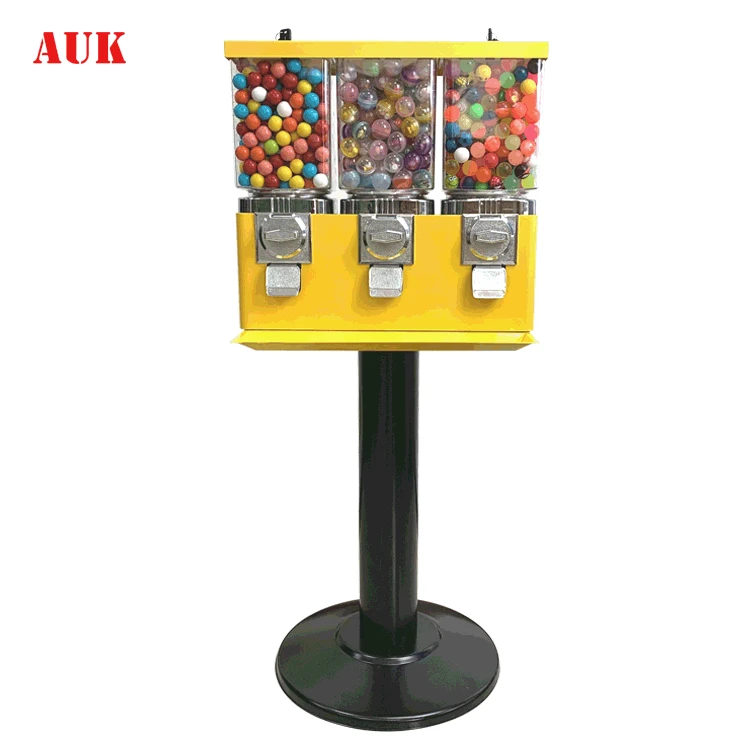 Top Triple Vending Machine for bulk Candy Gumball Capsule Bouncy Ball For Sale