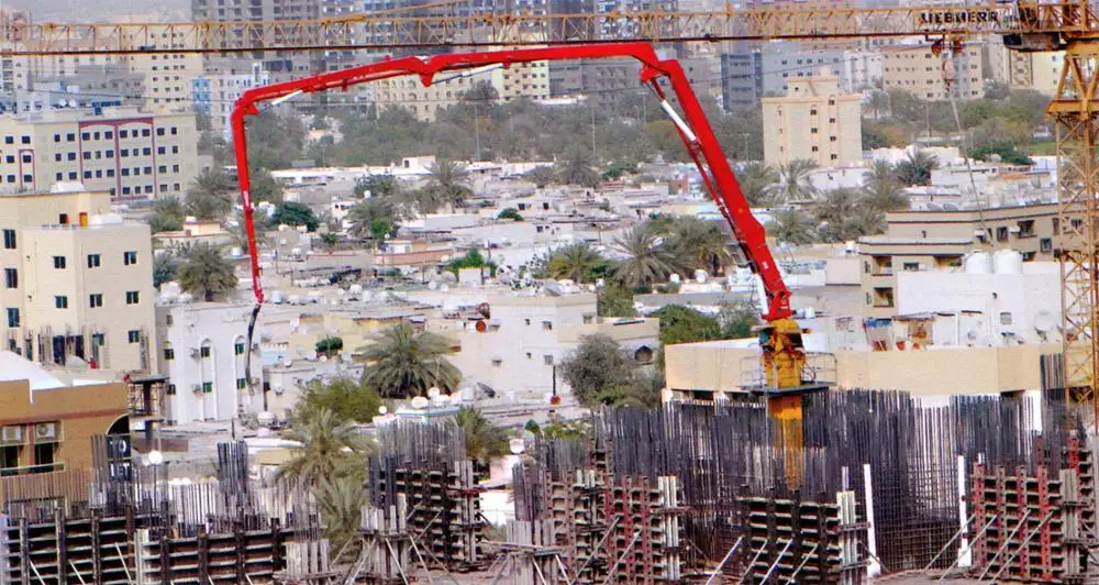 
HG28B: 28 meters concrete pump placing boom 4 section boom 