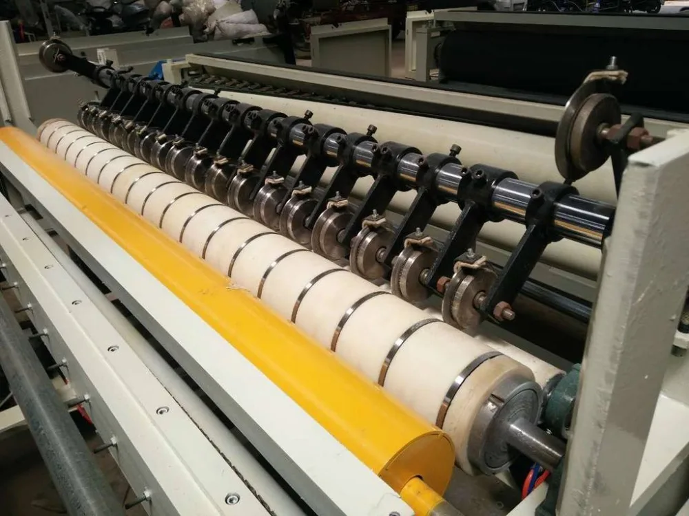 Полностью автоматическая машина для преобразования туалетной бумаги 1092-3200